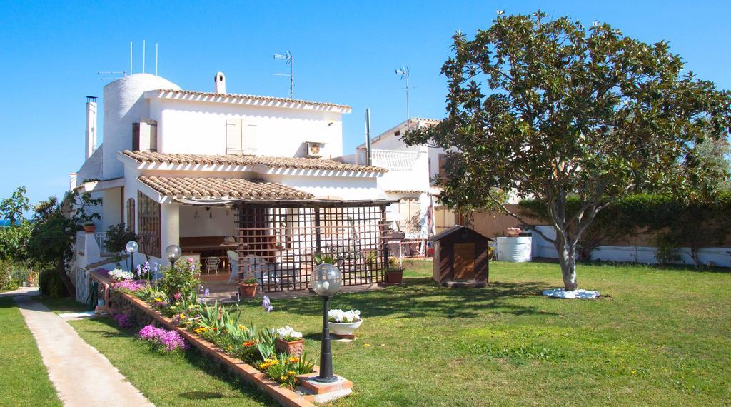 Appartamenti In Villa Nicanda Porto Columbu - Perd'E Sali Zewnętrze zdjęcie